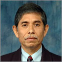Dr. <b>Surya Darma</b> Chairman The Indonesian Renewable Energy Society - photo_94514800